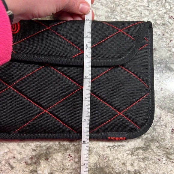 Timbuk2 Padded Tablet/E-reader Case Project Red Edition - Picture 8 of 8